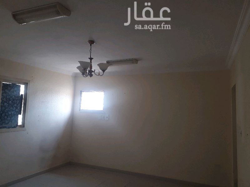 1509329 👨👩👧👦شقه عوائل مناسبه بحي النور
مكونه من غرفتين وصاله وحمامين ومطبخ
ومستودع