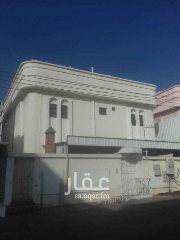 1288364 عماره في الخميس حي النخيل دور وشقتين على شارعين متظاهرين الخدمات متوفر المدارس بنين وبنات قريبه السعر 900قابل
