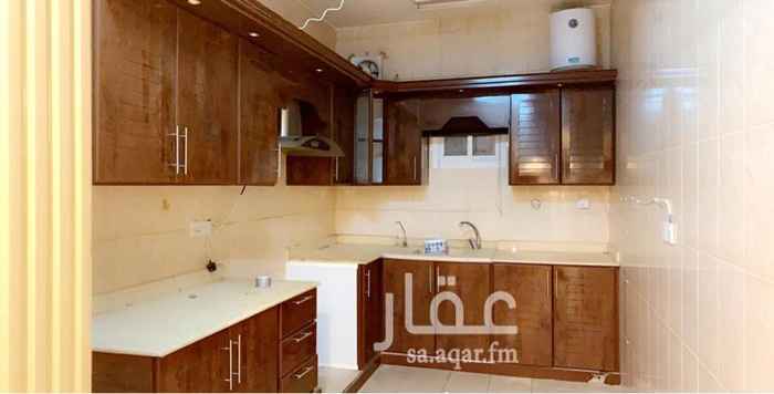 1545074 سلام عليكم ورحمة الله وبركاته الشقة ثلاث غرف وصالة ٢دوراة مياه ومطبخ الإيجار ممتازة موقع استراتيجي بجانبها مواقف السيارات خلف سوق المنار مول الفله ع شارعين ٠٥٠٤١٤٩٤٣٣