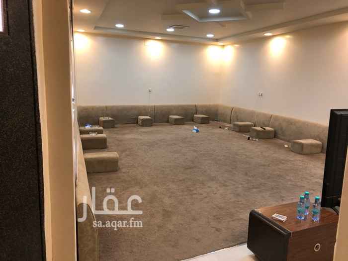 1654176 مجلس 8*5
مشب 5*5
مطبخ 4*4
دوره مياه
غرف حارس +دوره مياه
ملعب طائره