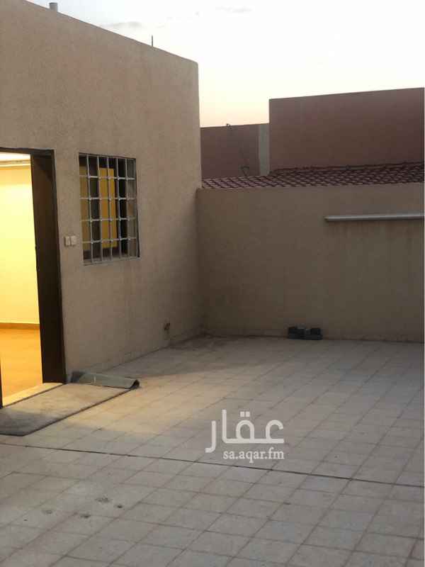 1748999 مكيفات اسبلت ومعها سطح خاص