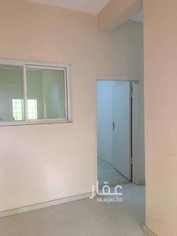 1497253 استراحة عزاب للايجار شهري سنوي
مجلس صالة مطبخ دورة مياة نظيفة حوش
يوجد مواقف فسيحة
الماء و المهرباء على المالك
لتواصل /0554348434
ابو نايف