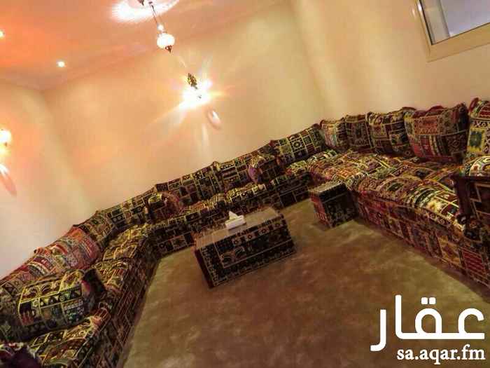 108183 المواصفات
المساحة 1000م
3 مجالس
2 دورات مياه
مطبخ (فرن وغاز .ثلاجة. غالية. ميكرويف)
دكة جلوس خارجية للرجال
ملعب تنس ارضي وطائرة وكرة قدم