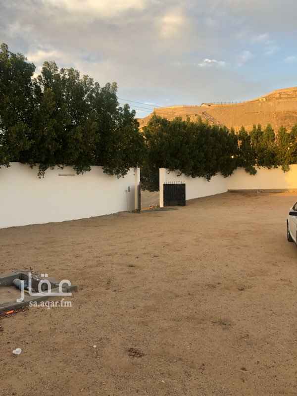 1499613 استراحه مساحه كبيره
حوش كبير