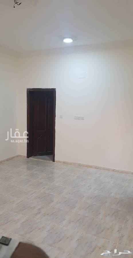 1688022 شقة ٤ غرف وصالة ومطبخ و٣ دورات مياه شقة مدخلين على الشارع
العقد سنوي والدفع شهري ١٦٠٠ ريال
الموقع ادخل على قوقل ماب واكتب في البحث (حاتم عبدالله الغامدي) يوصلك الى الشقة.
للإستفسار / 0595803222 او 0504307203