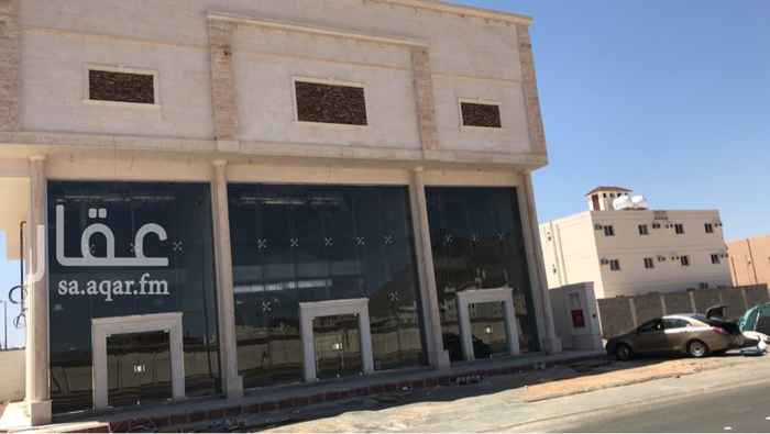 1508849 ٣ معارض كل معرض دور وميزان مساحة المعرضين في الطرف تقريبا ١٩٠ متر بواجهة تقريبا ٥.٦٠ متر مربع والمعرض الا في الوسط مساحة ٢١٠ متر بواجهة ٨ متر مربع...
الواجهات حجر والبناء بافضل المواصفات من عوازل وخلافه
توصيلات الدفاع المدني جاهزة