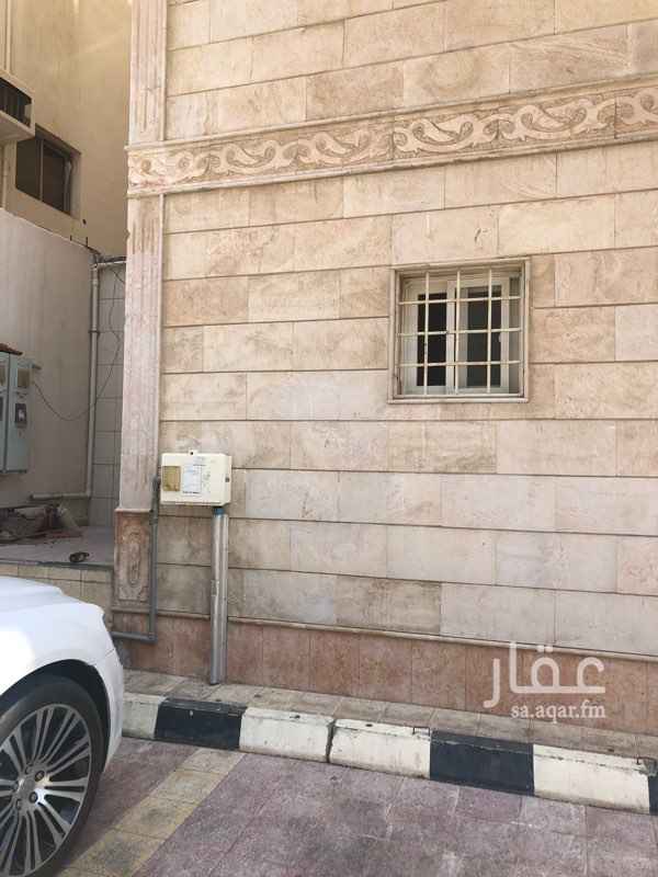 1700937 غرفه بمساحة 26 متر +مطبخ صغير +حمام
مدخل خاص + موقف سياره