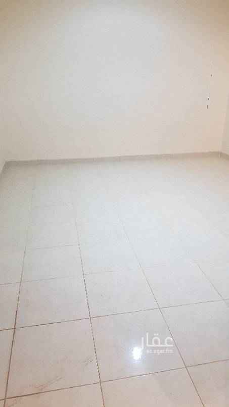 1645745 شقة على السطح ٤ غرف + ٢ حمامات + صالة + مطبخ مع السطح