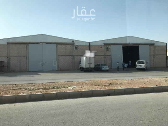 1578012 مستودع للبيع بحي السلي, المساحة: 3,360.00 م2
مجهز حسب اشتراطات البلدية والدفاع المدني
يوجد صك ورخصة بناء
واجهة شمالية: شارع 36 م
واجهة جنوبية: شارع 30 م
للإتصال: 0553777053
