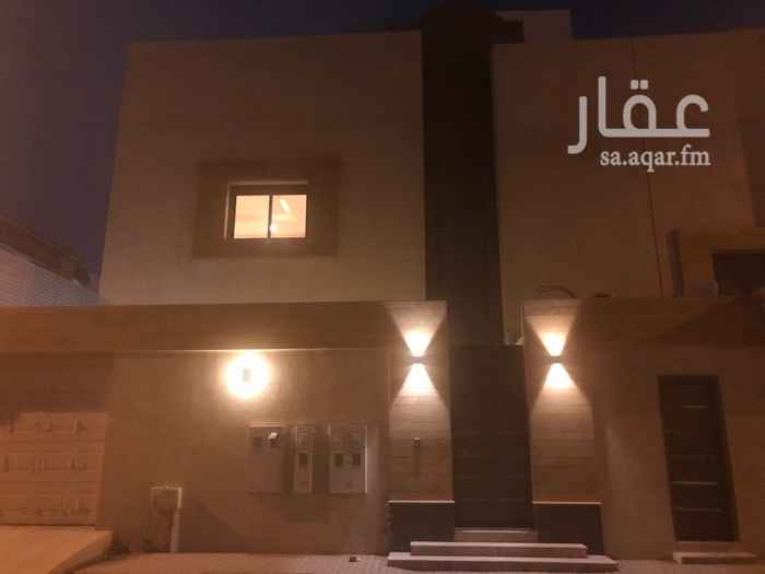 1583722 فيلا جديده - جميع المكيفات راكبه
مكيفات مخفي الدور الارضي
٤ اجنحة غرف نوم بدوراة مياه مستقله
صاله ومجلس ومطبخ داخلي ومطبخ خارجي وغاز مركزي
غرفة سائق
قراج سيارة
غرفة خادمه فالسطح ومجلس مستقل فالسطح
بدروم مكون من صاله ومجلس وغرفة سينما
مصعد موسس في حال رغبة تركيبه