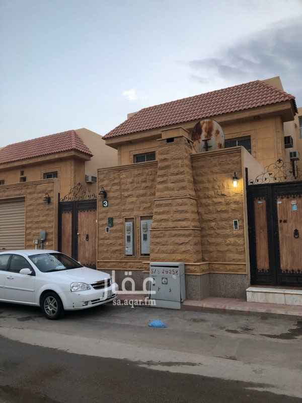 1296936 فلة دور أرضي وثلاث شقق
الدور الأرضي
مدخل سيارة، ملحق، خمس غرف وصالة ومطبخ راكب، ومستودع كبير في الجهة الخلفية
كل شقة ثلاث غرف وصالة ومطبخ، وكل شقة لها مدخلين ابواب حديد.
باقي فيها ٤٠٠ الف لصندوق التنمية العقاري
التواصل واتس اب فقط