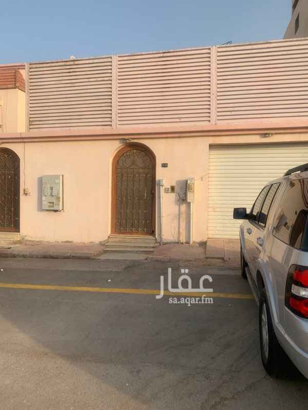 1758652 قريب من الخدمات