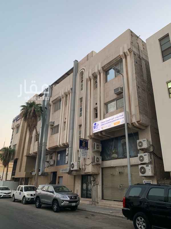 1717256 للايجار شقه عوائل مكيفه بحي الخبر الشماليه
الشقه مكونه من غرفتين نوم وصاله ومجلس و2 دورات مياه
- مدخلين للشقه
- خلف مكتبه جرير
- قريبه من كورنيش الخبر
للتواصل :-
0504464993