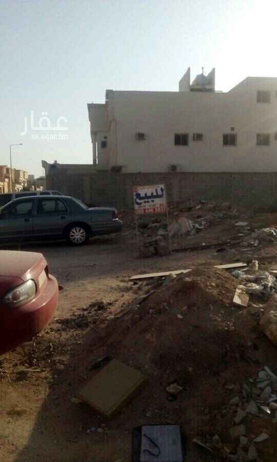 1588706 ارض في حي الرمال للبيع المربع الذهبي قريبه من 60 المجادي السعر 1250 اطولها على الشارع 15 في 32