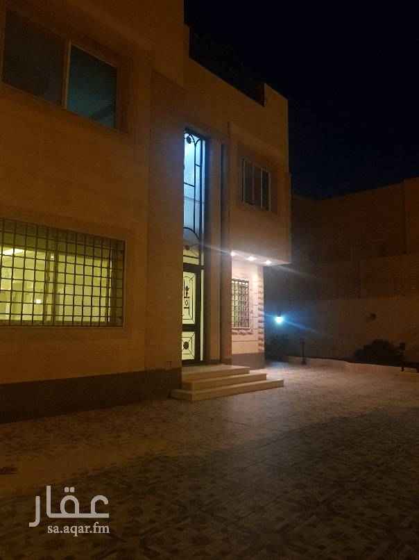 1498105 فيلا كبيره درج صاله وفيها قبو ومصعد عمر العقار حوالي سنتين
غرف كبيره ويوجد مسبح مطبخ ومكيفات
السعر قابل للتفاوض
خلف جامع الشاكرين موقع مميز
للتفاوض ....ابو مشعل