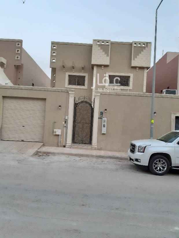1521607 للتواصل الإتصال على ابو عبدالعزيز
0504485580
الفيلا للإيجار
او البيع
و الايجار قابل لتفاوض
مكيفة كامل مطبخ راكب
درج صالة فيها مستودع وحمام خارجي للخادمة
الواجهة شمالية
بنسبة للملحق تقدر تخلية غرفة سائق او ملحق