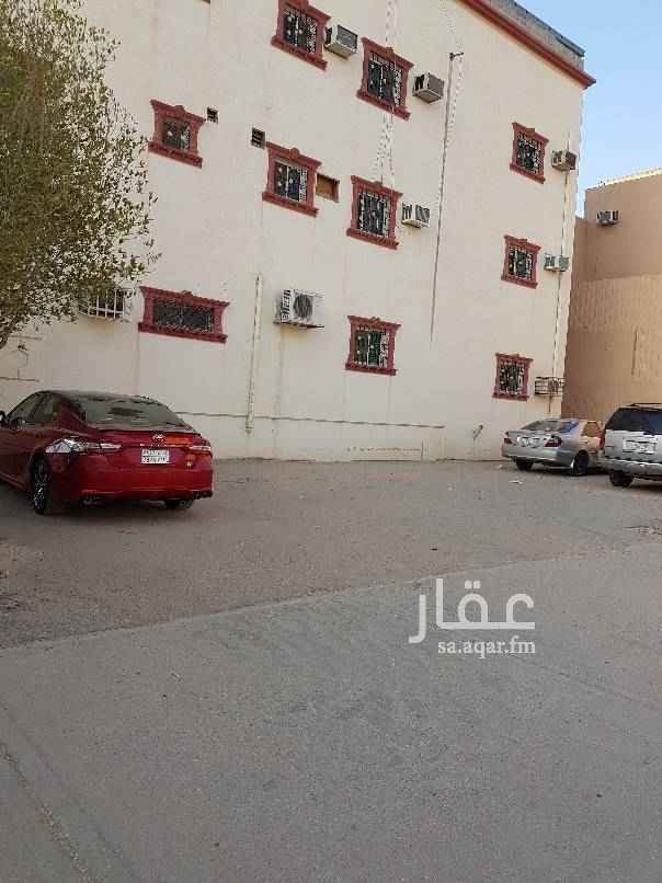 1693238 شقة في حي الاسكان في موقع مميز من المالك مباشرة. الشقة مكونة من صالة واربع غرف وبلكونه ، مجهزة بمكيفات ومطبخ ولها عداد كهرباء مستقل. لها مدخل نساء ومدخل رجال مستقلين. يوجد مواقف خاصة للعمارة.
طريقة الدفع: 18000 ألف على دفعتين (كل ستة أشهر) أو شهرياً 2000 ريال.
التواصل عبر الواتساب 0555514715.