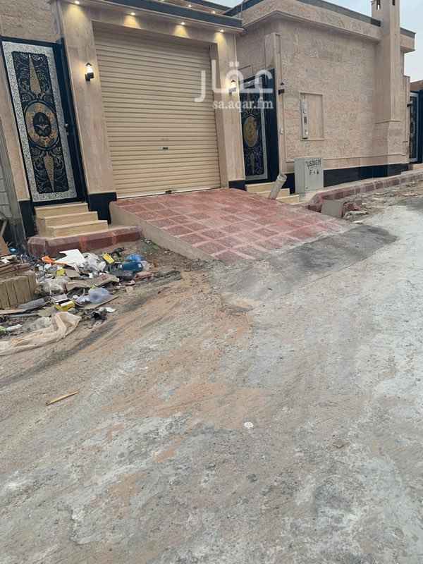 1579874 نهايه لبن
مدخل سياره ومشب ومجلس ومقلط وصاله ومجلس حريم و٥ حمام و٣ غرف نوم غرفه ماستر