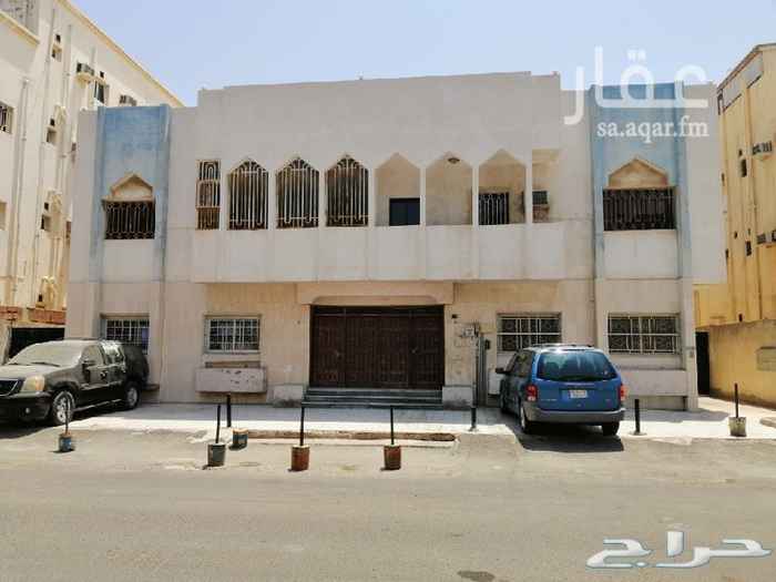 1745343 عمارة حي النزهة خمس غرف لكل شقه تتكون من اربع شقق منطقة خمسة ادوار سعر العمارة سعر للارض المتر 2000 ريال