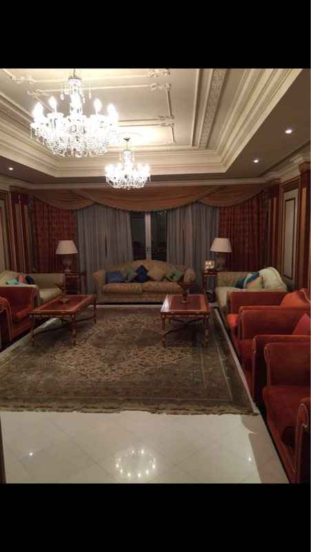 1587413 دور كامل في ابراج الراشد
على البحر . مفروش وديكورات
سعودي اوجيه .