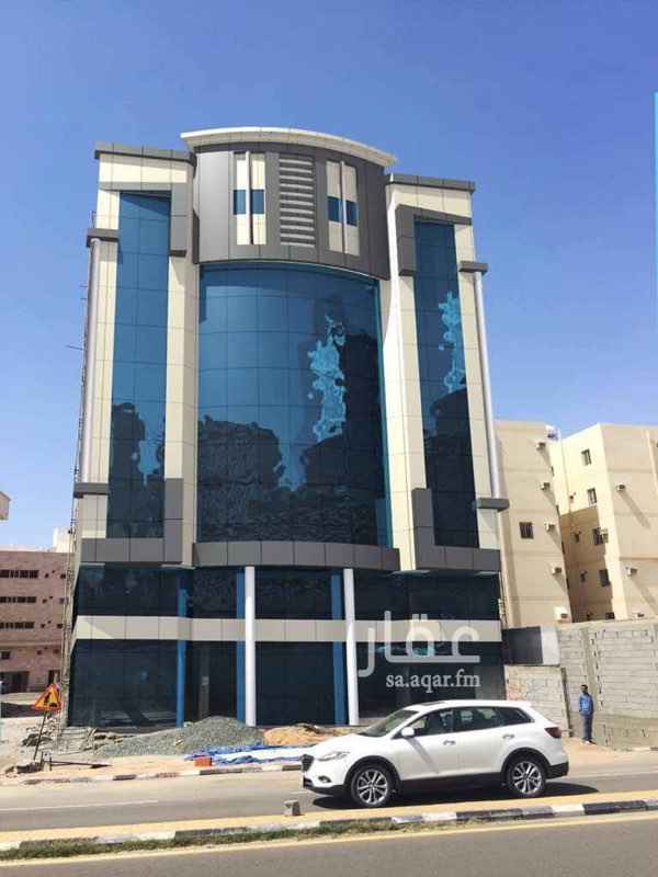 1288474 عمارة للايجار بالكامل مع المحلات
عشرين شقة كل شقة غرفتين وصالة وحمام
قاعة اجتماعات كبيرة
المحلات ميزانين بمساحة اجمالية اكثر من ٥٠٠متر مربع
واجهه قزاز مجهزة بموصفات السلامة وتكييف مركزي سبلت
للاستخدام كشقق فندقية او مكاتب تجارية