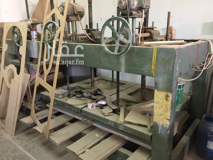 1218315 لا يوجد حد معين على السوم
منجرة متكاملة بالمعدات والعمال
منشار ٩٠
منشار صينية
ربوب
تخانة
منقا
مكبس كهربائي
طاولات عمل
مناشير صغيرة
دريل يدوي
ممكن تقبيل المحل
او المعدات لوحدها