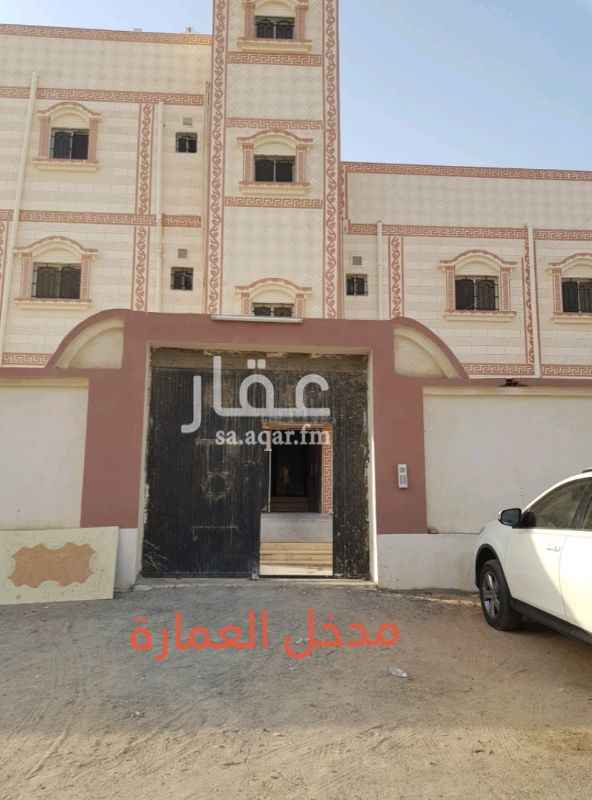 1053448 ٣غرف وصاله ومطبخ راكب و٢دورات مياه جديده
السعر قابل للتفاوض