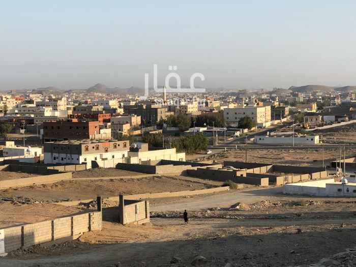 1466768 حوش كبير به 2غرفة مطبخ حمام عداد كهرباء موثثة موقع مرتفع