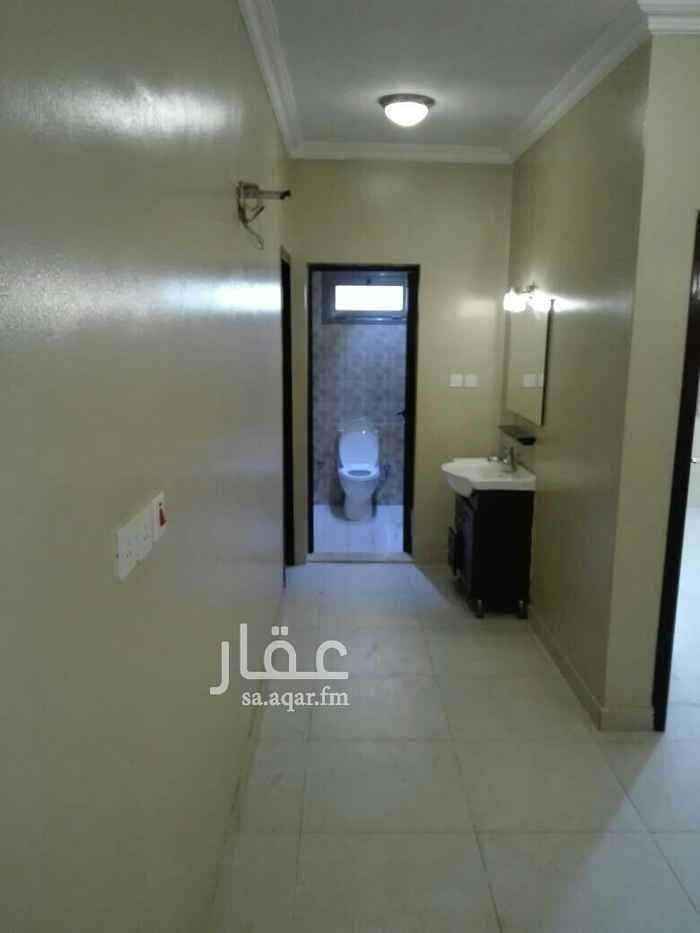 1538879 للايجار شقه عوايل في حي المنار دور اول علولي تتكون من مجلس ومقلط و2صاله وثلاث غرف نوم وثلاث دورات مياه
السعر30الف ريابل دفعتين