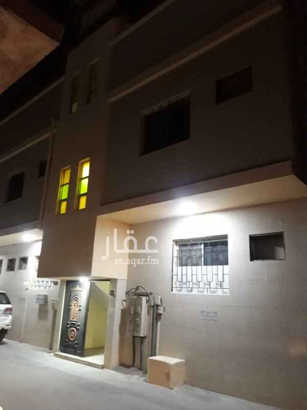 1350936 للايجار دور مكون 4 غرف منها غرفة ماستر بدورة مياه خاصة وصالة و 2 دورات مياه للمجلس والصالة مجدد بالكامل تجديد فخم
للتواصل 0504815509 او 0555037159
او 0138253000