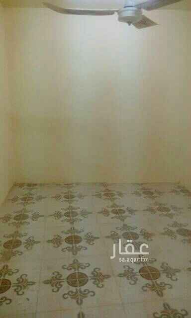 1595347 شقه عوائل مكونه من
ثلاث غرف وصاله ومطبخ ودورتين مياه
مطبخ راكب ويوجد ثلاثه مكيفات
للاستفسار والمعاينة رقم العمارة 14
الاتصال او ارسال واتس اب