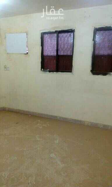 1595393 شقه عوائل مكونه من
ثلاث غرف وصاله ومطبخ ودورتين مياه
للاستفسار والمعاينة رقم العمارة 16
الاتصال او ارسال واتس اب