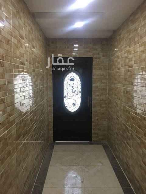 1757583 للبيع شقه في حي النور خلف سنتر بوينت تتكون من 4غرف وصاله مجلس وصاله و3غرف نوم منهم غرفه مستر 3حمامات ومطبخ وغرفة غسيل وجهه حجز تشطيب ممتاز العماره بها مصعد المطلوب
الدور الاول 370 الف
الدور التاني 360 الف
