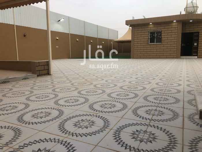 1403167 استراحه كبيره جديده لم تستخدم بها فلا مكونه من ثلاث غرف نوم وصالتين ومطبخ راكب ودورتين مياه وبها حوش كبير وايظا بها مجلس تراثي كبير مساحة 5.5 في 7.5 مع دورة مياه ويوجد دكتين كبار في الحوش ومدخل سياره وغرفة سايق المبنى مسلح بالكامل الاجار مع الاثاث 60 الف