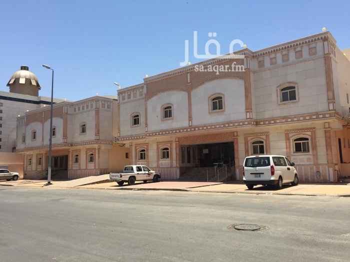 1639432 للايجار عمارتين ٦٠ شقة تصريح ٤٢٤ حاج مفروشة وجديدة