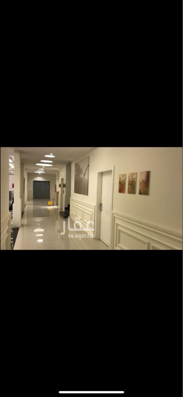 1699358 عمارة تجارية لشقق فندقية مؤثثة بالكامل ومجهزة بجميع احتياجات الفندقة من مساج وكوفي والسطح مجهز على مطعم وكوفي 3 ونص واستقبال مميز ومجزود بالكاميرات في جميع الطوابق ويوجد كذلك مصعد ومستودع