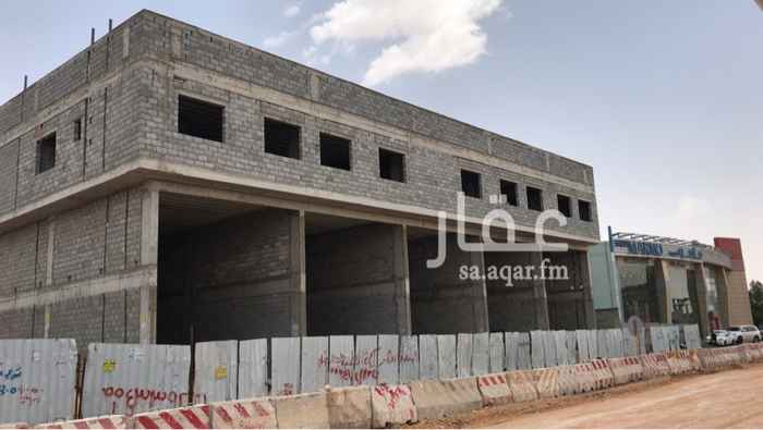 1579036 معارض للايجار مساحة المعرض تقريباً ٢٥٠ م