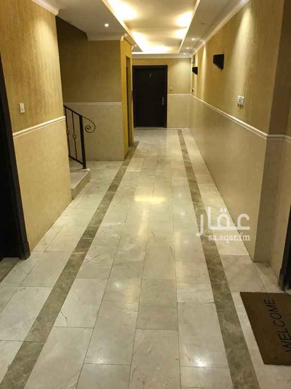 1690138 شقة للبيع في شارع المحايدة اول شارع اتجاهين بعد قصر السفارات حي ظهرة لبن شرق