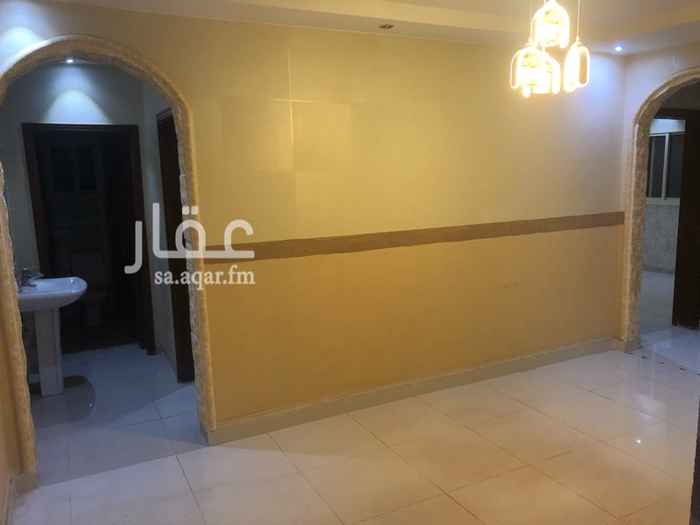 1271173 مــكــاتــب للايجــــار بـــجــدة حي المروة موقع وسعر مميز جدا .
من المالك مباشرة ( بدون اي عمولة)
بالقرب من سوبر ماركت المزرعة
الــبـرج مـرخـص تجـاري (( أداري )) .
مرخـــص دفــاع مــدني .
يستوفي شروط البلدية لاستخراج او تجديد سجلك التجاري .
المكـــتب 120 متــر مكون من ثــلاث غــرف على الواجهة وصــــالة وحمامين ومطبخ .
يحتوى المكتـــب على ٣ مكيفات شباك.
الأيجــــــــار 27000 ريــال شامل الضريبة.