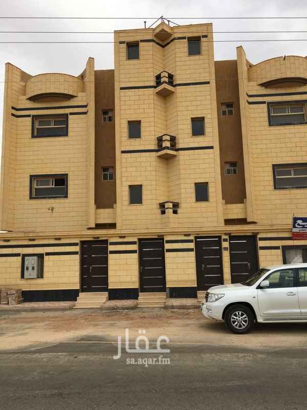 859570 شقة بالدور الثاني بصك مستقل تشتمل على ثلاث غرف وثلاث دورات مياه وصالة ومجلس