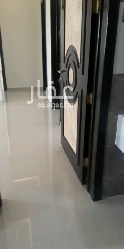 1504970 شقه للبيع جديده مجلس وصاله و3 حمامات ومطبخ
