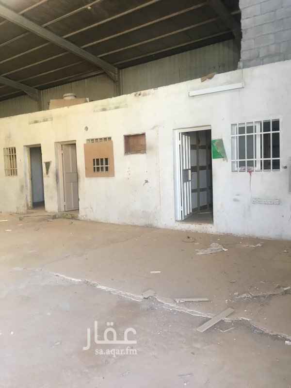 1289321 ورشه الايجار - بحي السلي -مخطط النموذحية
المساحة : 800 متر
الايجار : 55 الف
كامل الخدمات
