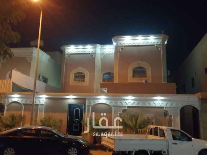 1705652 فله في النسيم الشرقي شارع بلاسود الدولي خلف كنافه الصفوه تتكون من دور ارضي يتكون من خمس ٥غرف وصاله و٣حمامات ومطبخ ومجلس خارجي وملحق نساء والدور العلوي نفسه لارضي السطح فاضي البيت مطلوب للبنك العقاري ٥٠٠الف وطالب ٥٠٠الف كاش