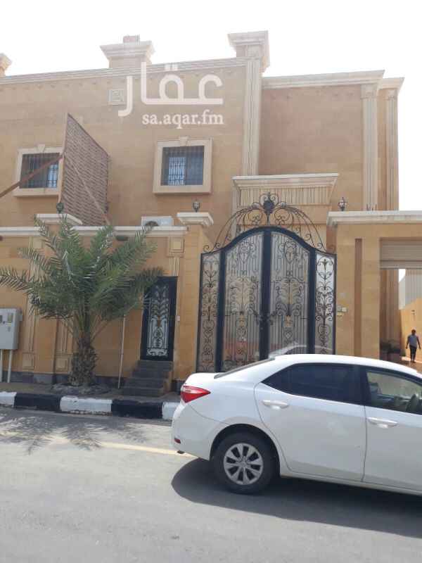 1458853 دوبلكس للإيجار في الظهران حي الجامعه.
المكونات .
الدور الأرضي: مجلس رجال مع دورة مياه وصاله كبيره وغرفه ومطبخ راكب.
الدور الثاني: ٤ غرف نوم وصاله و٣ دوراة مياه ومستودع.
الملحق غرفة شغاله مع دورة مياه وغرقة غسيل.
