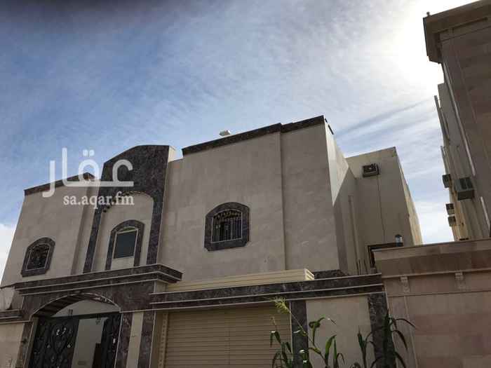 1293871 الموقع مميز قريب الخدمات والمطاعم بجوار البيك والمسجد قريب ومدخل المستأجر مستقل عن مدخل مالك العمارة وبها غاز مركزي والشقة مدخل واحد.