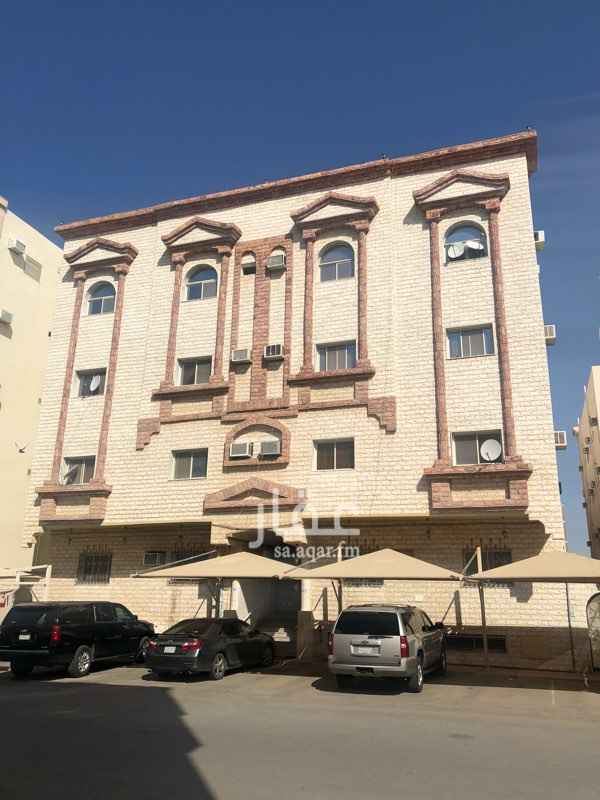 1334389 شقة للإيجار
مكونة من 4 غرف واسعة وصالة و دورتين مياه وغرفة غسيل
الموقع : الربوة شارع الامير محمد بن عبدالعزيز امام مسجد فاطمة حورية وبعد مغسلة الجبر يمين
المطلوب 22000 ريال سنوياً على دفعتين او 4 دفعات
و ان يتم كتابة العقد اكتروني