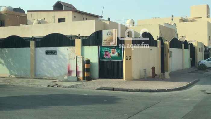 1560366 ڤيلا دور واحد ،
سابقا استخدمت مكتب و من ثم مدرسة عالمية
