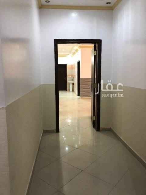 1639001 مكتب من ٤ غرف و٣ دورات مياه وصاله ومطبخ.
للتواصل
0505402202
0503429232