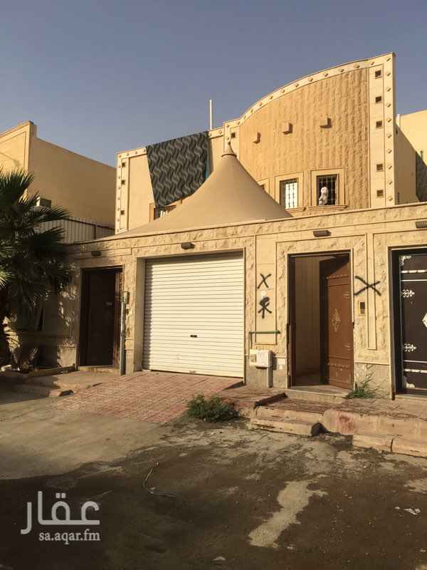 1738251 فيلا للبيع في حي العزيزية ، الرياض
الواجهة غرب
دور أكثر من 5 غرف نوم
3 شقق
عرض الشارع 15 متر
عمر العقار اقل من 12 سنة
مشب ومدخل سيارة
المساحة 520 متر مربع
الحد مليون ومية