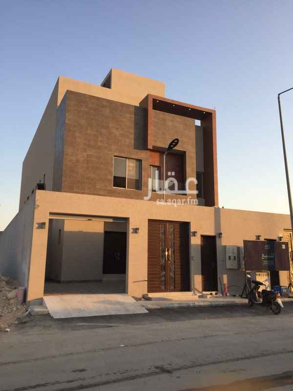 1745202 فيلا دور وشقتين وقبو بمداخل خاصة
390م
حي حطين
تشطيب راقٍ
